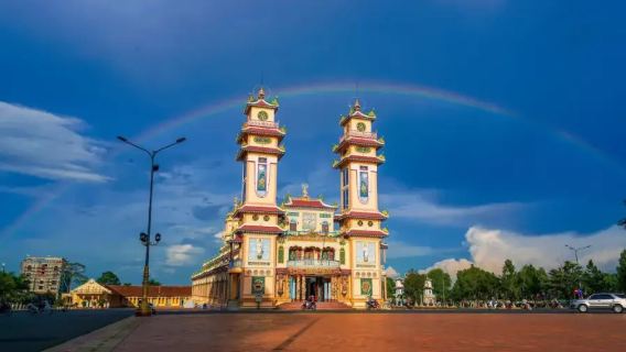 Fra Saigon | Ekstraordinær kulturel oplevelse Cao Dai-templet & Cu Chi-tunneler 