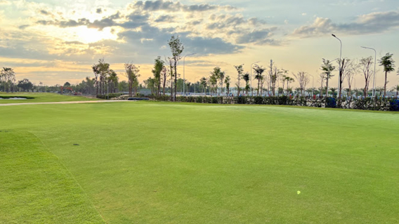 Hồ Chí Minh: Koe Vinpearl Golf Léman, johon kuuluu vihermaksu, caddie ja lounas