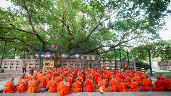 Perjalanan Spiritual 2 Hari ke Bodhgaya dari Varanasi