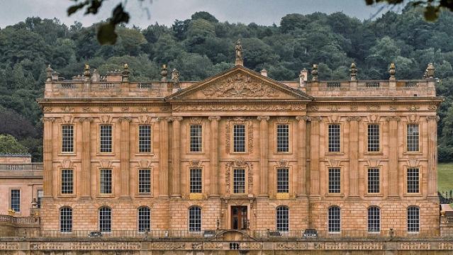 英國曼城來回&查茲沃斯莊園+峰區國家公園+巴克斯頓【包車遊】