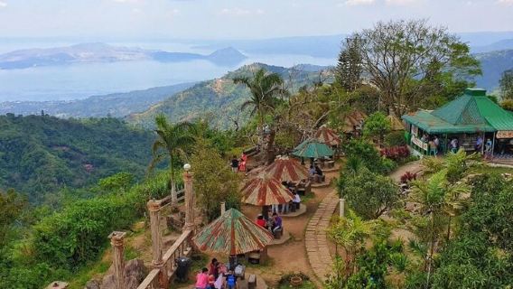 Discover Tagaytay's Countryside: Half-Day Sightseeing Tour