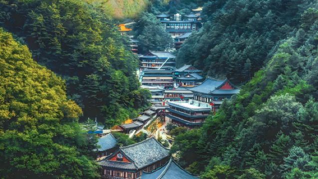 1-day tour to Guinsa Temple + Ondal Cave + Dodamsambong Peaks from Seoul