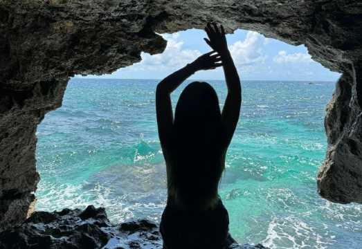 Boracay: Crystal Cove Island & Puka Beach 1-day tour | with BBQ lunch & Snorkeling