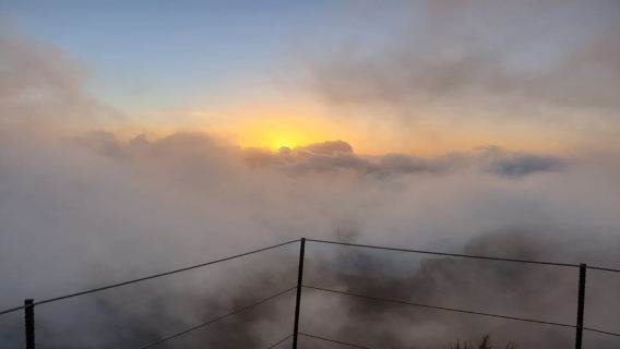 Madeira: Jelajah Matahari Terbit Pico do Areeiro