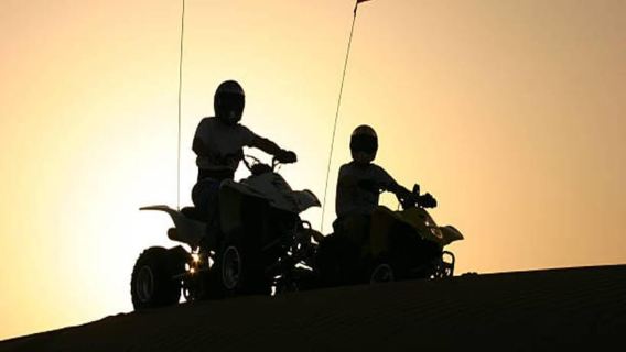 Marrakech: Paseo en quad y camello con cena en Agafay
