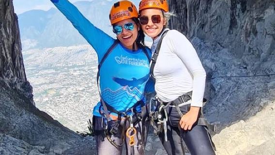 Nido de Aguiluchos: Hiking, rappel and breathtaking photos