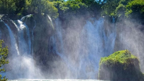 Tagesausflug von Dubrovnik zur Altstadt von Mostar und den Kravica-Wasserfällen
