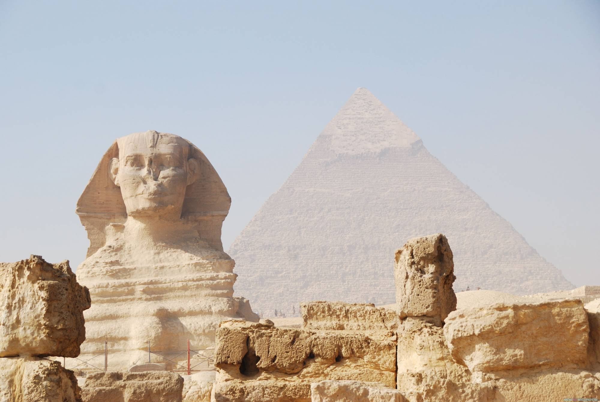 Discover Egypt's ancient wonders on this full-day guided tour from Cairo