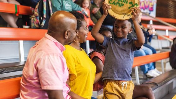 Pigeon Forge: Paula Deen's Lumberjack Feud Supper Show