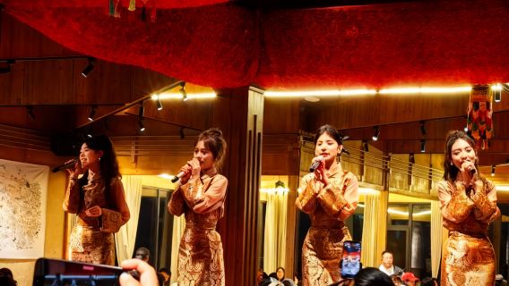 Kangding Xinduqiao Town Muyajiarong Qingcheng Homestay Performance (Tibetan Culture + Ethnic Dance + Authentic Tibetan Cuisine + Immersive Tibetan Cultural Experience)