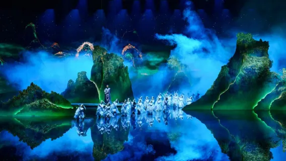 [Fujian] Biglietto per spettacolo "Luna che rispecchia il Wuyi" (palcoscenico acquatico immersivo + elementi pittorici della dinastia Song + panorama a 270° + cerimonia rituale e musicale di Zhu Xi)