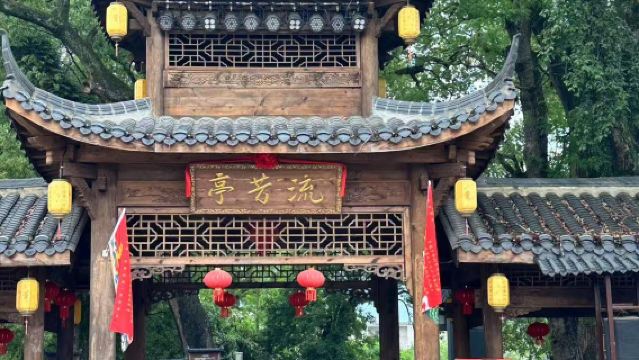 Excursión de un día a los antiguos edificios de Liukeng en Fuzhou, Jiangxi + Templo Zhenjue + Wenchangli con servicio en chino e inglés