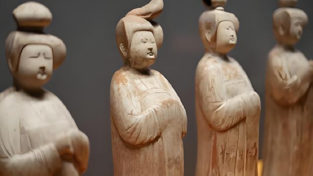 Xi'an Small Wild Goose Pagoda (Jianfu Temple) + Xi'an Museum (Small Wild Goose Pagoda) Optional Guide Package Including Admission Ticket