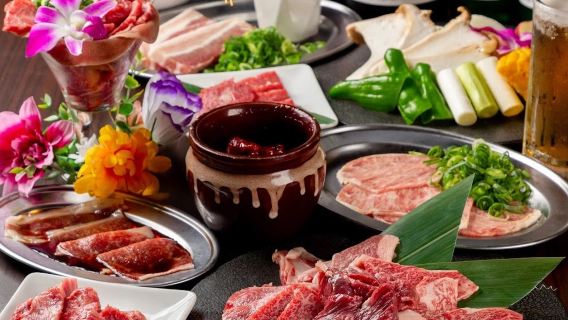 Yakiniku a Kyoto|Nikuya no Daidokoro Kyoto Kiyamachi Carne|Festa di Wagyu a Buffet