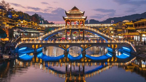1-day tour to Tianmen Mountain, Furong town and Fenghuang ancient town night view | Tianmen cave · waterfall town · cruise