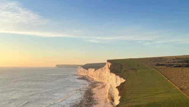 Lawatan Sepanjang Hari ke Tebing Tujuh Saudari & Pier Brighton di London, UK & Tur Berbahasa Cina/Teman Mendaki/Teman Foto
