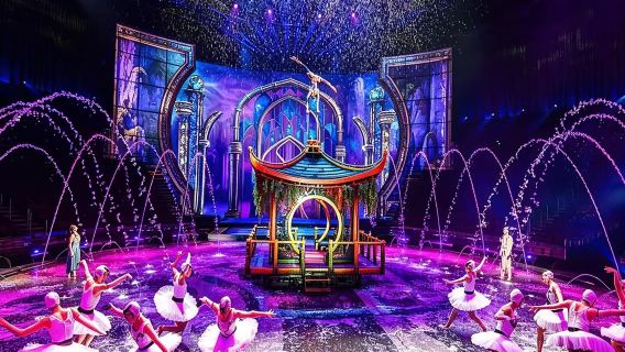 澳門新濠影滙水上樂園+新濠天地《水舞間》匯演 自由行