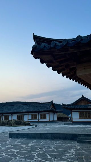 ทัวร์ 1 วัน: ท่าเรือถูเหมิน + ชนเผ่าร้อยปี + พิพิธภัณฑ์เหยียนเปียน (ไม่รวมตั๋วเข้า)
