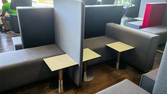 Czech Republic|Prague Havel airport VIP lounge pass|waiting lounge|office/dining/shower