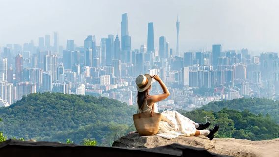 Passeio de 1 dia com carro privativo em Cantão ● Praça Huacheng + Montanha Baiyun + Templo da Família Chen + Parque Yuexiu ● Busca em domicílio