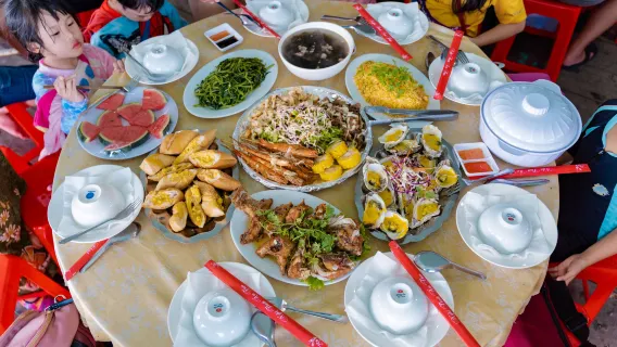 Nha Trang Deluxe Ocean Tour: Snorkeling - BBQ - Mud Bath