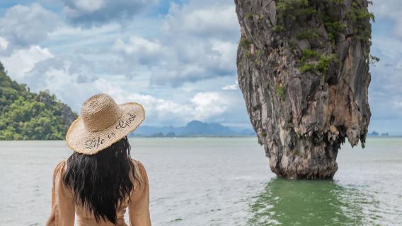 Phuket, Tailandia Isla James Bond + Isla Naka + Isla Rang Snorkeling & Canoeing Day Tour Catamarán Lancha rápida Yate Recepción en la marina / Barco nuevo / Incluye tarifa del parque marino