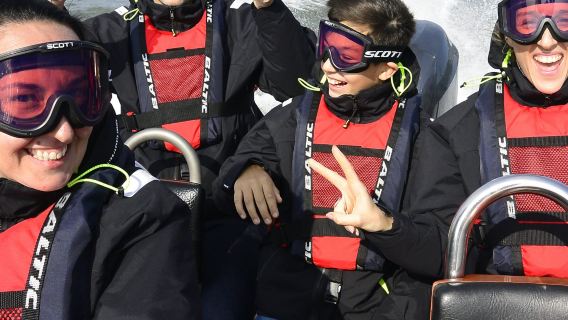 Recorrido en lancha rápida RedRib Helsinki