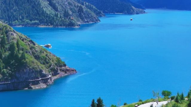 天山天池半日遊【上門接送/純玩無購物/可選早午場】