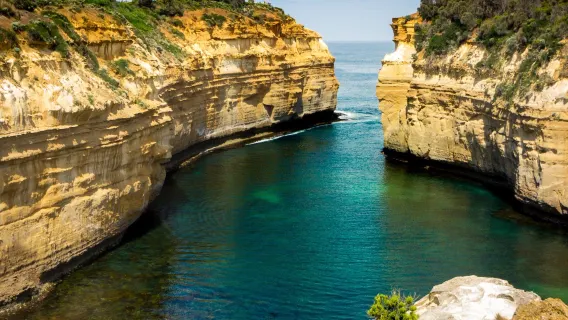 Melbourne Apollo private charter one-day tour