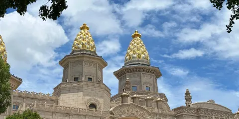無錫靈山勝境+拈花灣+靈山大佛+惠山古鎮一日遊中英文服務