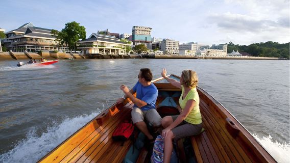 Media jornada en Brunéi: crucero por la aldea flotante (3 h)