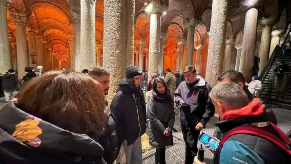 Istanbul: tour a piedi della Cisterna Basilica con biglietto d'ingresso