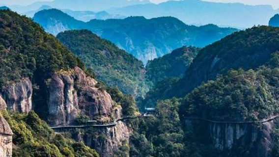 Thái Châu thuê xe riêng hướng dẫn viên địa phương dịch thuật đón tiễn du lịch hội chợ thương mại khảo sát thị trường hỗ trợ khám bệnh