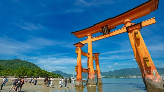 From Hiroshima: Miyajima Island Day Trip with Ropeway Ride