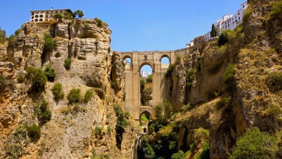 Dari Seville: White Villages dan Ronda Perjalanan Sehari Penuh