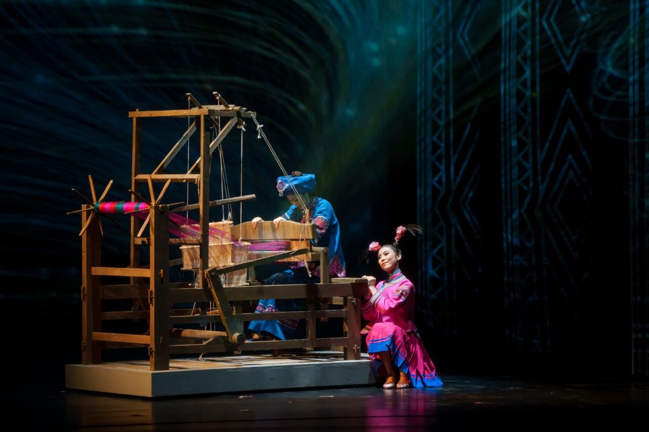 湖北「シーランカプ」民族歌舞コンサートチケット(没入型公演+千年の時を超えて+トゥチャ族の風情との出会い+民族色豊かな特色)