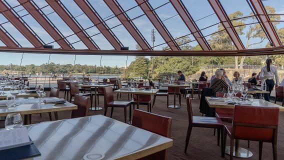 Réservation de table au restaurant Bennelong, restaurant tendance à Sydney en Australie