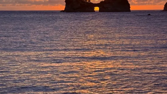 1-day tour from Osaka to Shirahama beach + Engetsu island + Sandanbeki Cliffs cave in Wakayama