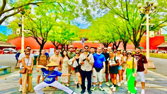 ทัวร์เดินชมจัตุรัสเทียนอันเหมินและพระราชวังต้องห้ามกลุ่มเล็ก (≤18 คน) – รวมตั๋วแล้ว