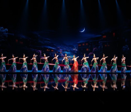 Tiket pertunjukan Zhangjiajie (360° sound field surround + pertunjukan luar ruangan sepanjang hari +