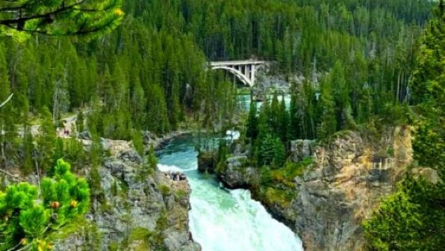 美國+鹽湖城+黃石國家公園+上瀑布一日遊/行程可調-可定制