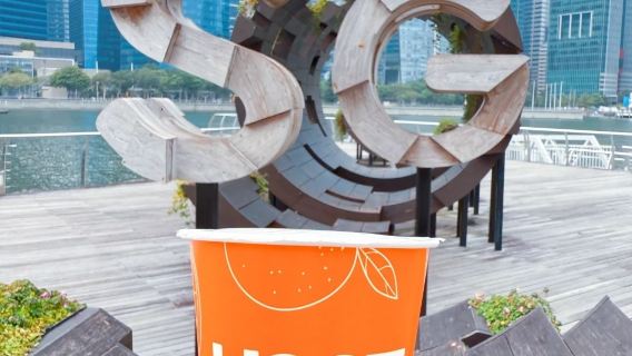 Voucher para suco de laranja fresco Ijooz em Cingapura