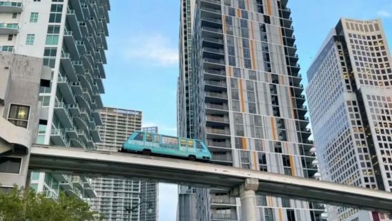 Amerika Miami - Taman Teluk - Kawasan Membeli-belah Lebuh Raya Coconut Grove - Pusat Kasia - Perjalanan Eksklusif Bahasa Cina