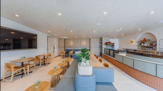 Lounge pass at Sydney Airport|Sydney Kingsford Smith International Airport VIP lounge/SYD Mascot Airport VIP lounge transfer/rest