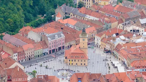 Visita guiada de audio autónoma a pie en Brașov (10 paradas, aproximadamente 2 horas)
