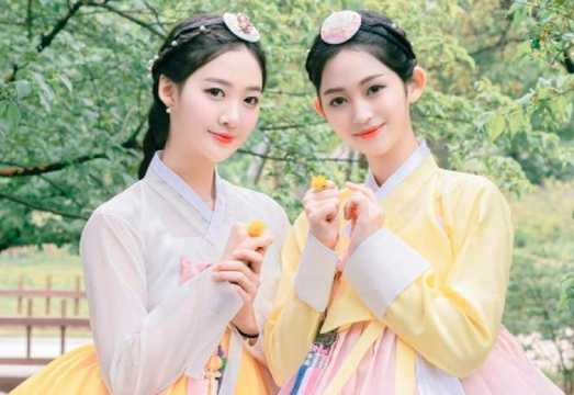 Hanbok Rental Experience with Korean Hairstyling at Hanboknam