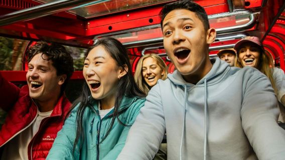 Blue Mountains: Guided Day Tour from Sydney + Sydney Zoo & Scenic World Entry