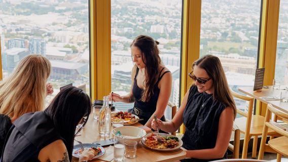 SkyFeast悉尼塔旋轉餐廳海鮮自助餐【可選靠窗座位/360度俯瞰悉尼全景Sydney Tower Eye】