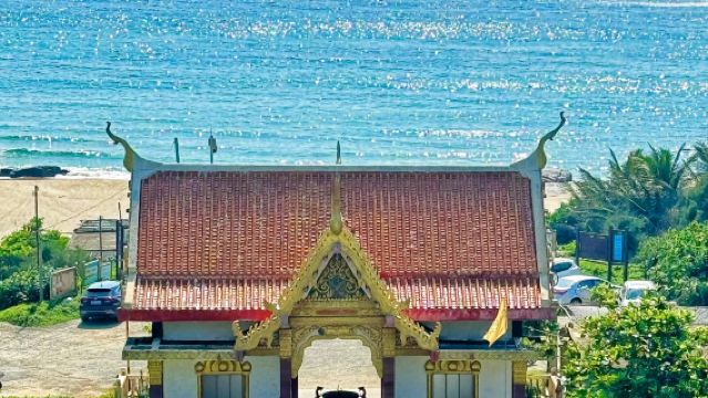 ทัวร์วันเดียว/ทัวร์หลายวัน หาดอ่าวจันทร์เหวินชาง + สถานที่ท่องเที่ยว ทงกู่หลิงไหหลำ + พื้นที่ชมวิวสวนมะพร้าวตงเจียว บริการภาษาอังกฤษ