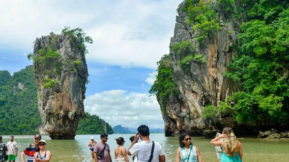 Phang Nga Bay: Guided Big Boat Tour from Phuket + Canoeing + Lunch